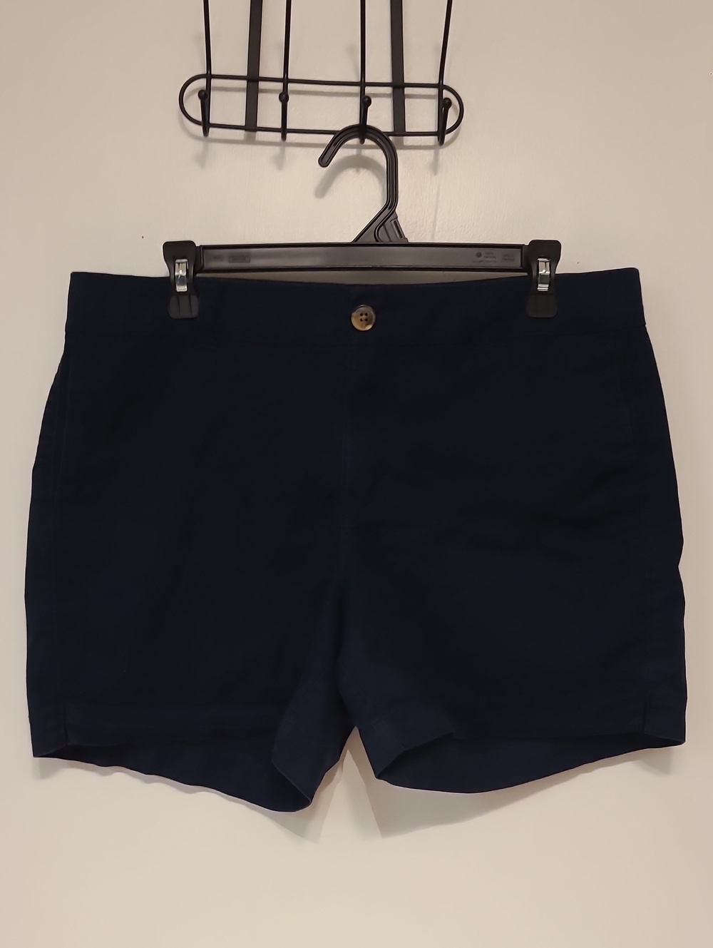 Old Navy Dark Navy Mid-Rise Women's Shorts